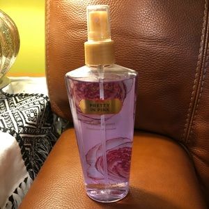 Victoria’s Secret fragrance mist